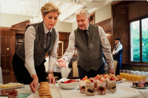 Looking For Catering Staff In UK